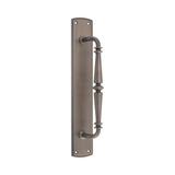 Sarlat Pull Handle on Backplate